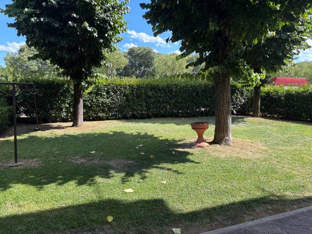Appartamento a Bologna in Via Lajos Tuköry - Foto 2