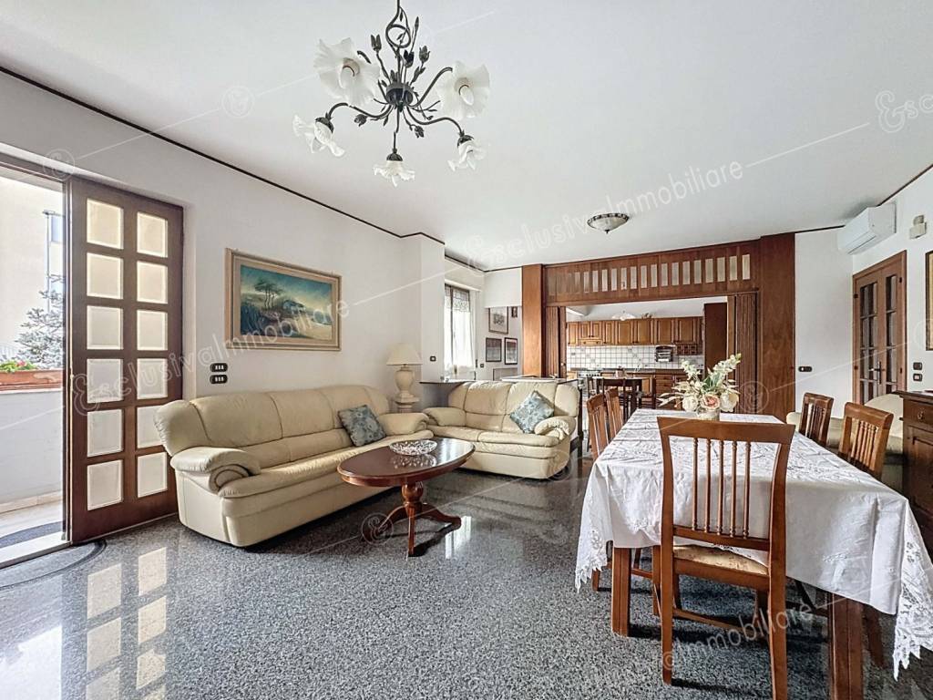 Appartamento a Osimo in Via Giambattista Pergolesi, 8 - Foto 2