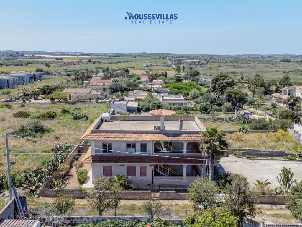 Villa a Noto in IX strada San lorenzo - Foto 4