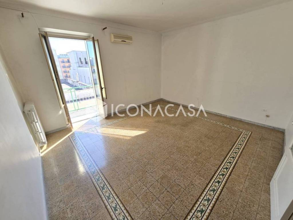 Appartamento a Molfetta in Via Daniele Manin, 98 - Foto 2