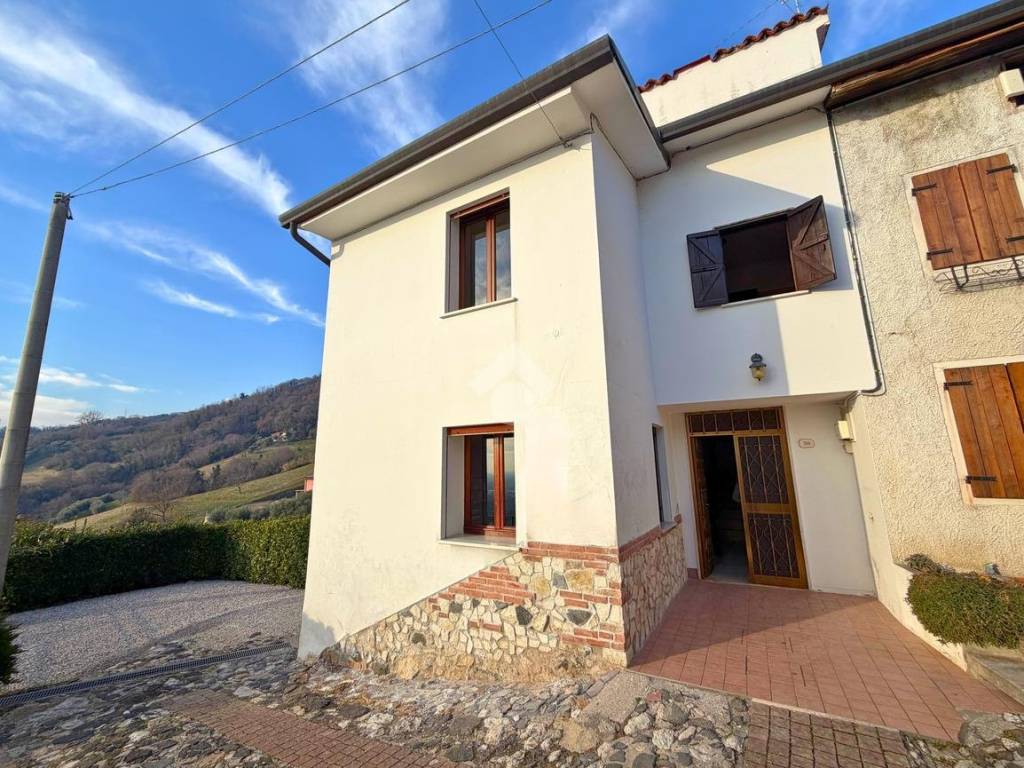 Casa indipendente a Marostica in Via Roveredo Alto, 30 - Foto 2