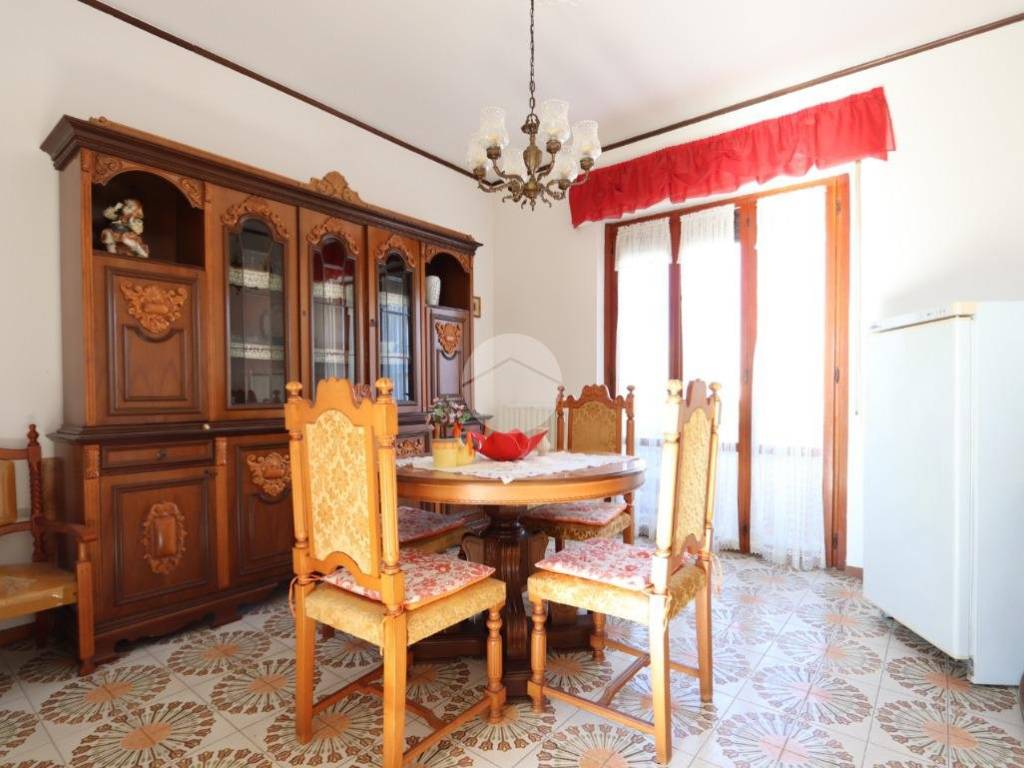 Appartamento a Alba adriatica in Viale Guglielmo Marconi, 370 - Foto 2