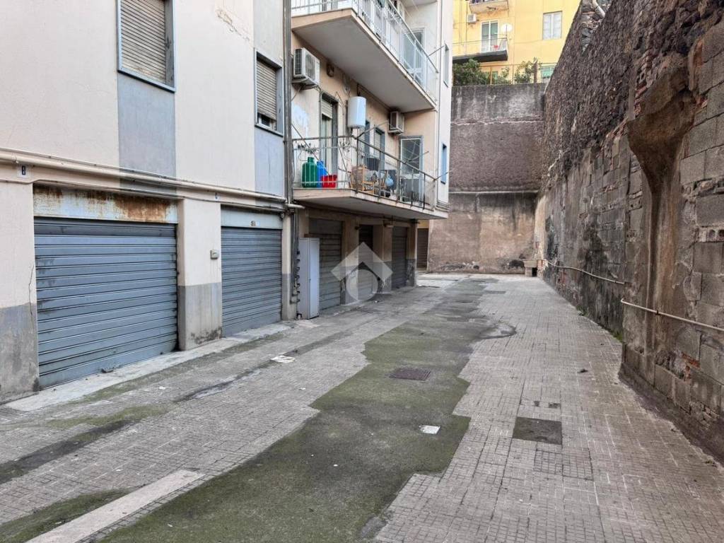 Box / garage a Catania in Via Passo di Aci, 77 - Foto 4