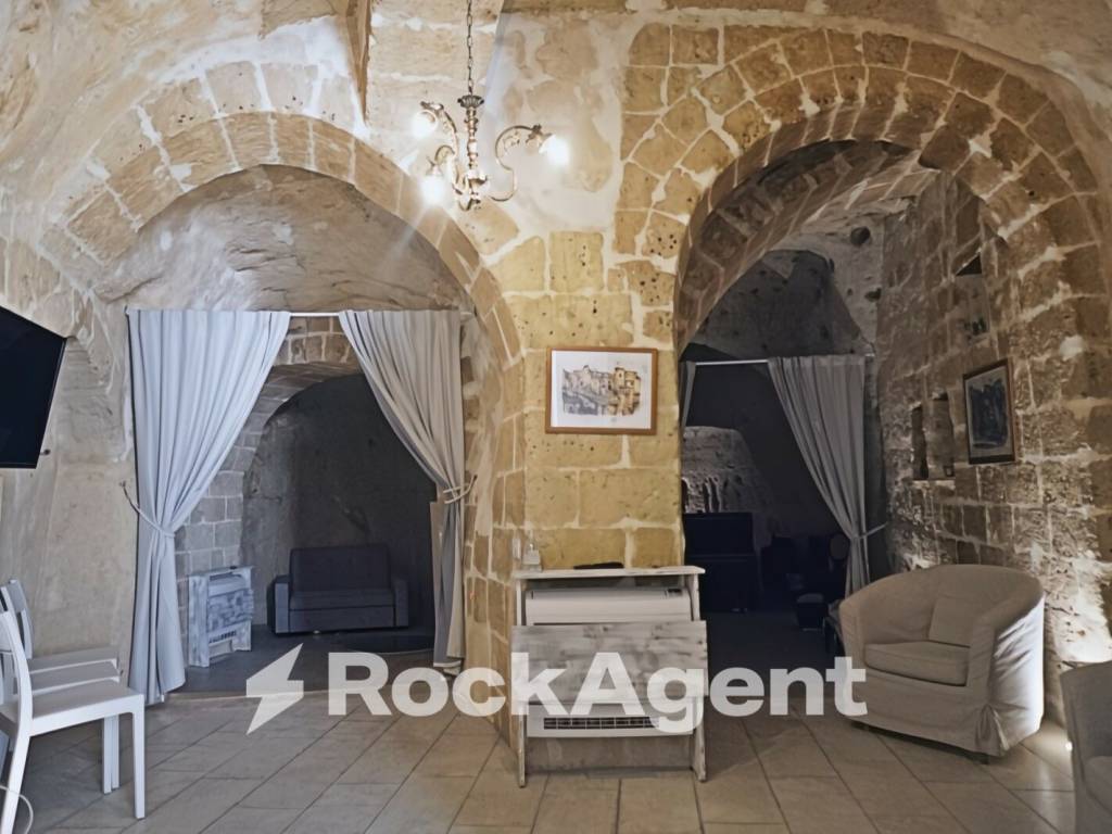 Palazzo / stabile a Matera in Via San Vito, 1 - Foto 4