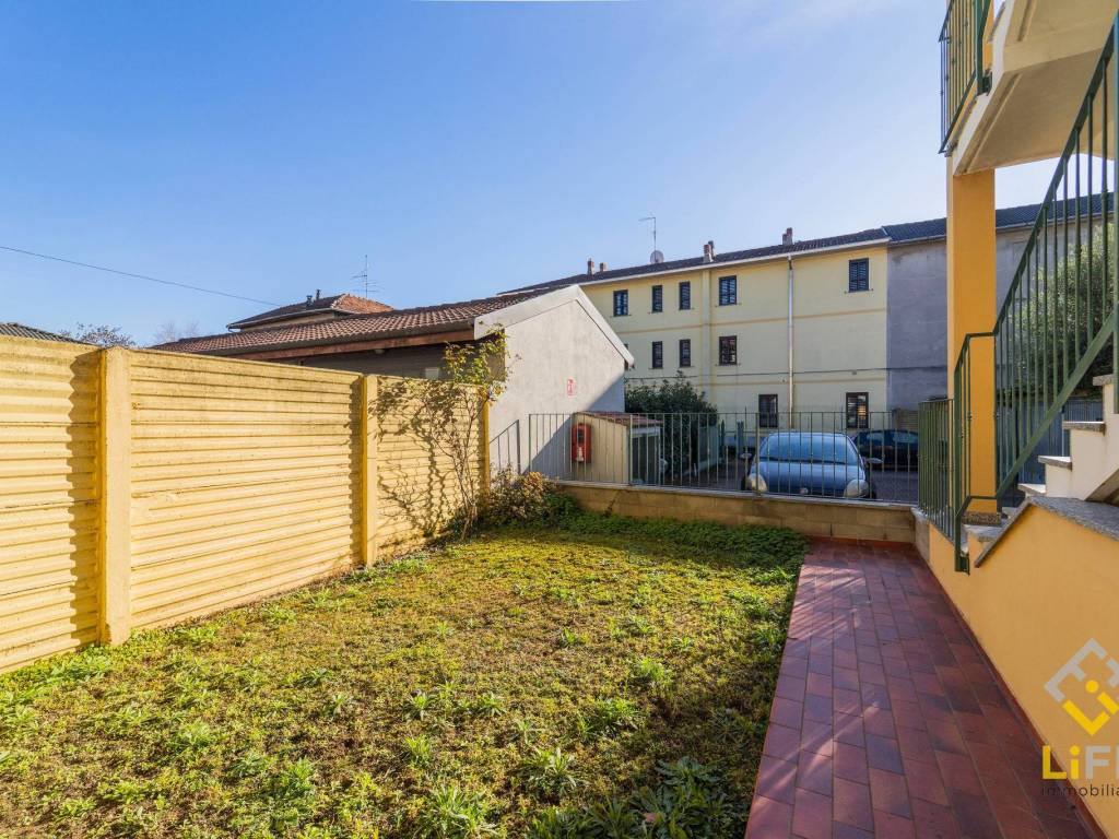Appartamento a Galliate in Vicolo Fratelli di Dio, 10 - Foto 5