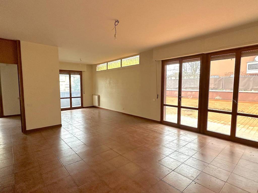 Appartamento a Prato in Via Monte Grappa - Foto 3