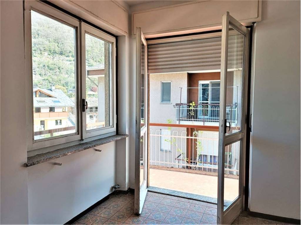 Appartamento a Pont-saint-martin in Via Repubblica - Foto 4