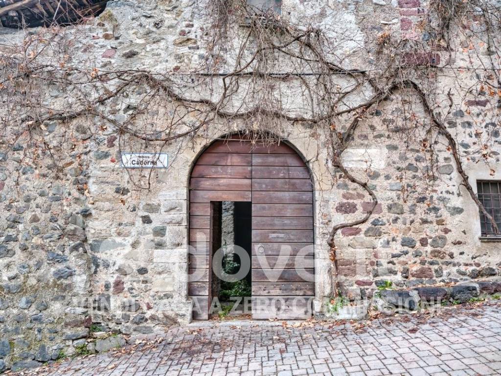 Villa a Primaluna in Piazza Cadorna, 3 - Foto 2