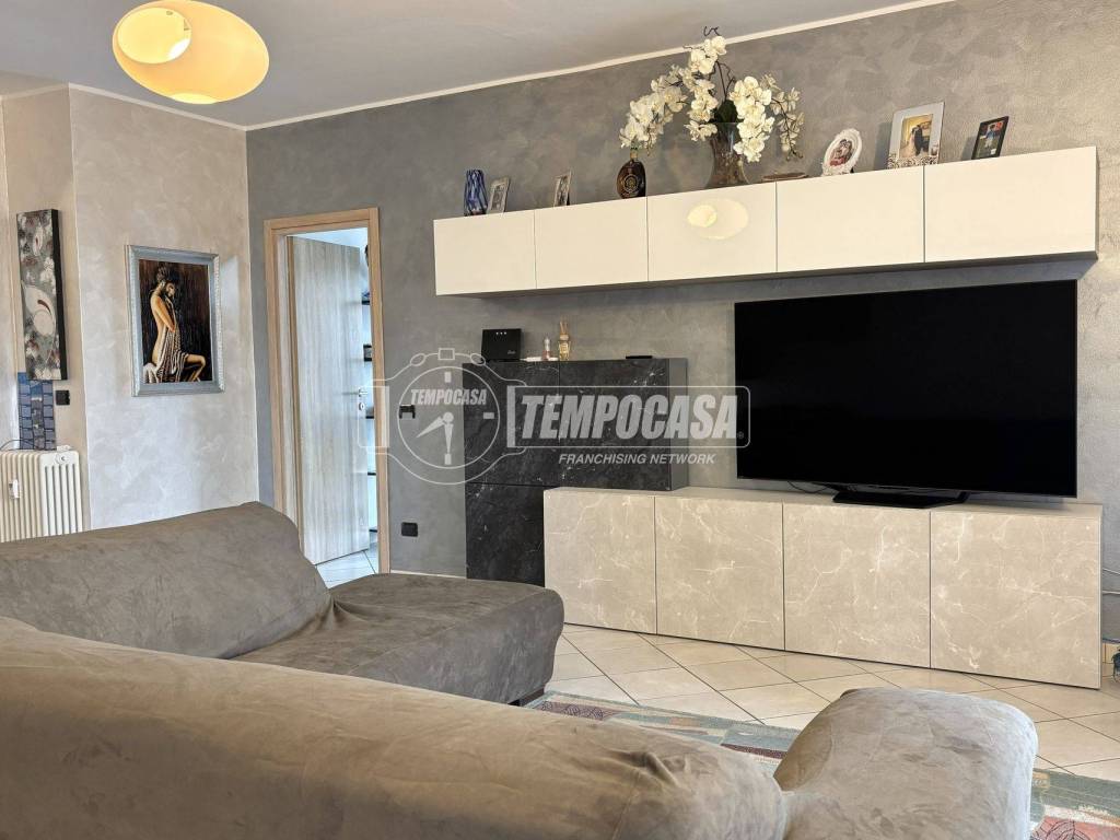 Appartamento a Paruzzaro in Via Sant' Eufemia 7 - Foto 5