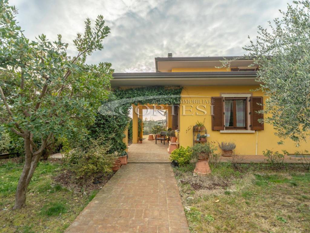 Villa a Torgiano in Via dei Palazzi - Foto 2