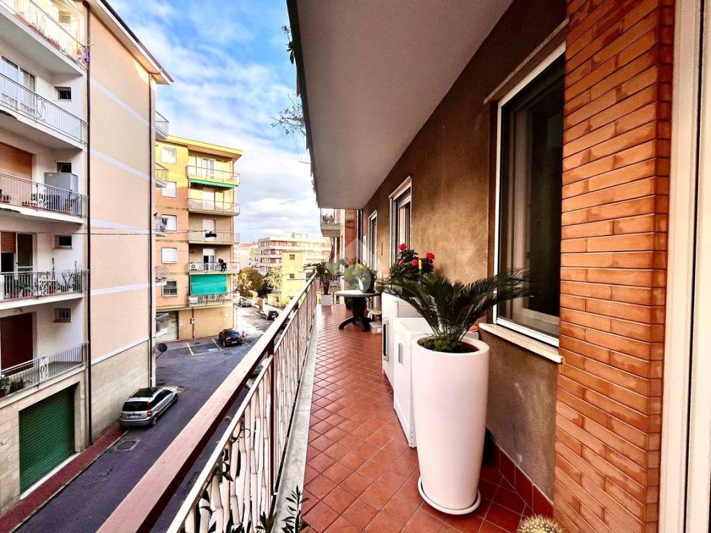 Appartamento a Albenga in Rione Risorgimento, 52 - Foto 3