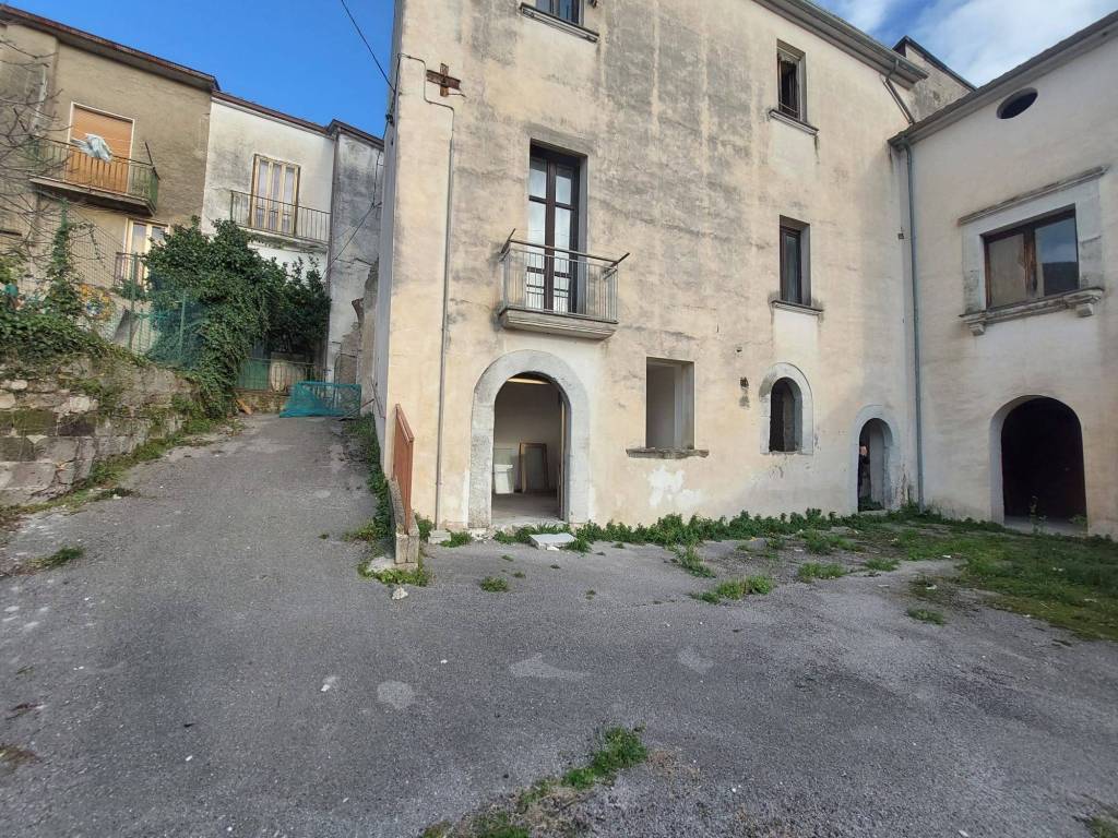 Appartamento a Fisciano in Via Principe Umberto - Foto 2