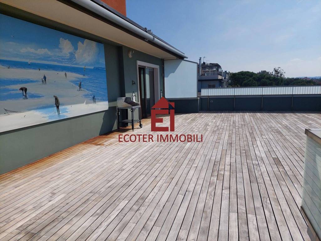 Attico / mansarda a Rimini in Viale Locarno - Foto 2