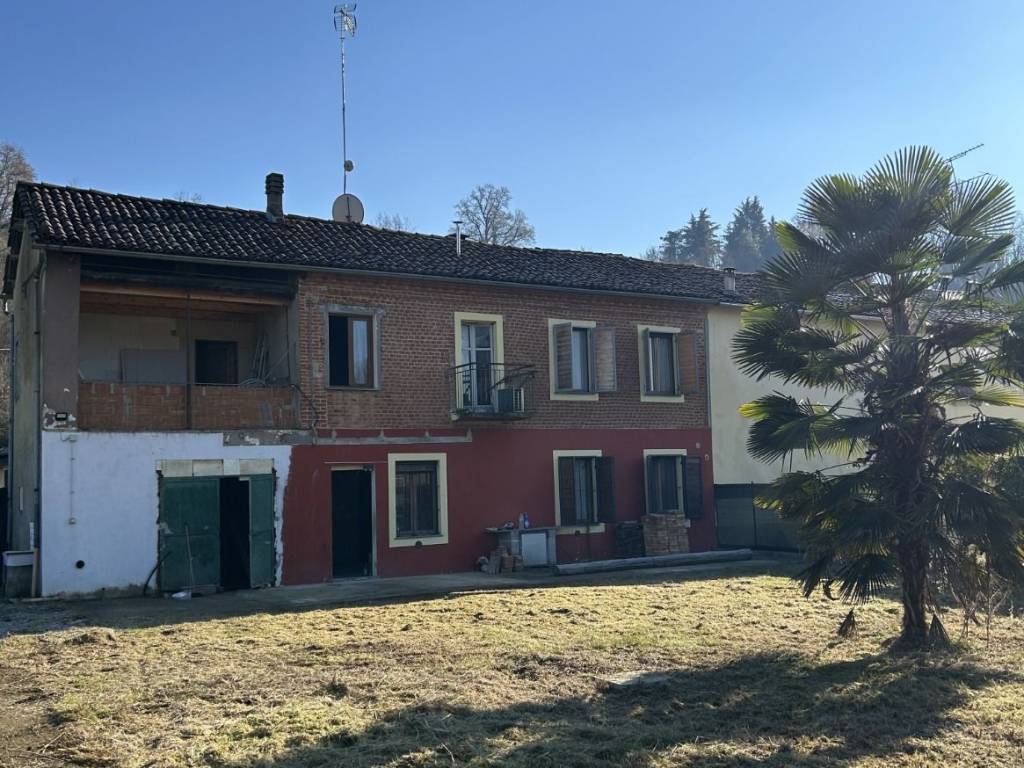 Rustico / casale a Asti in Frazione Quarto Inferiore, 277 - Foto 2