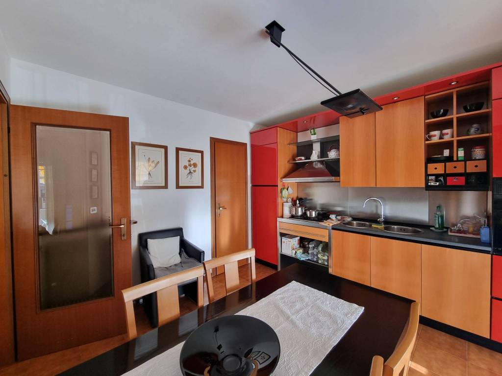 Appartamento a Tavagnacco in Via Alessandro Manzoni - Foto 2