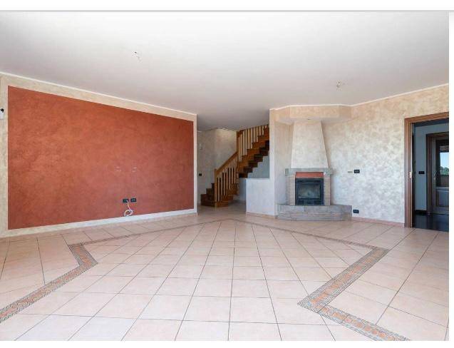 Appartamento a Castagneto po in Corso Italia, 14 - Foto 4