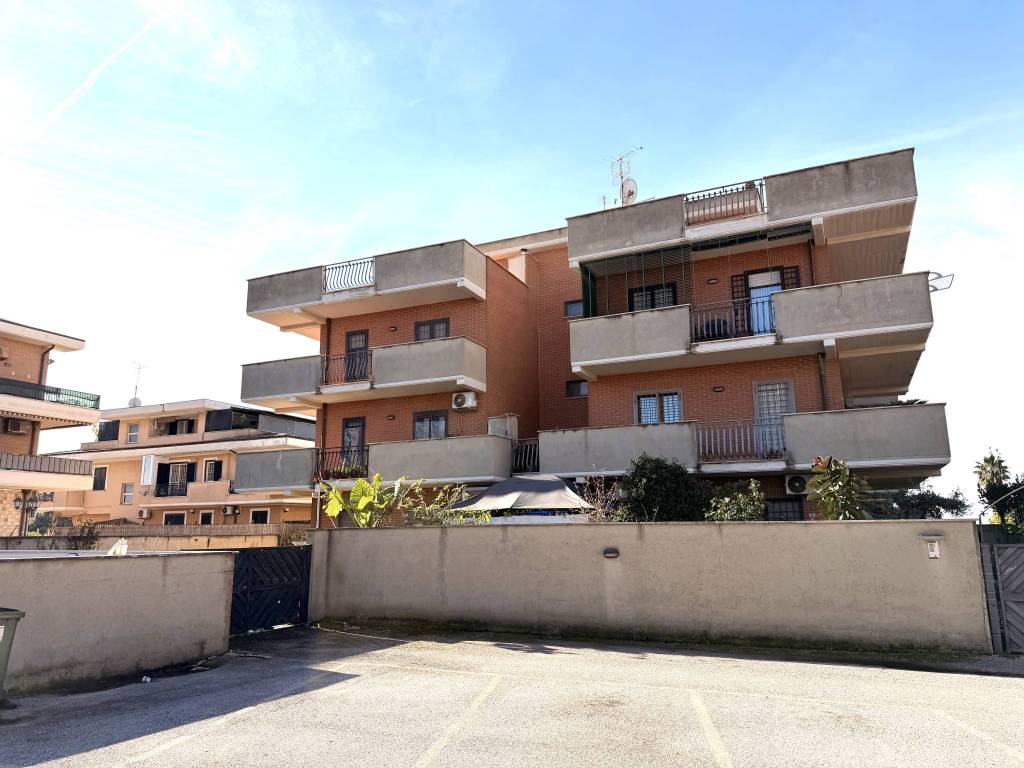 Appartamento a Ardea in Viale San Lorenzo - Foto 3