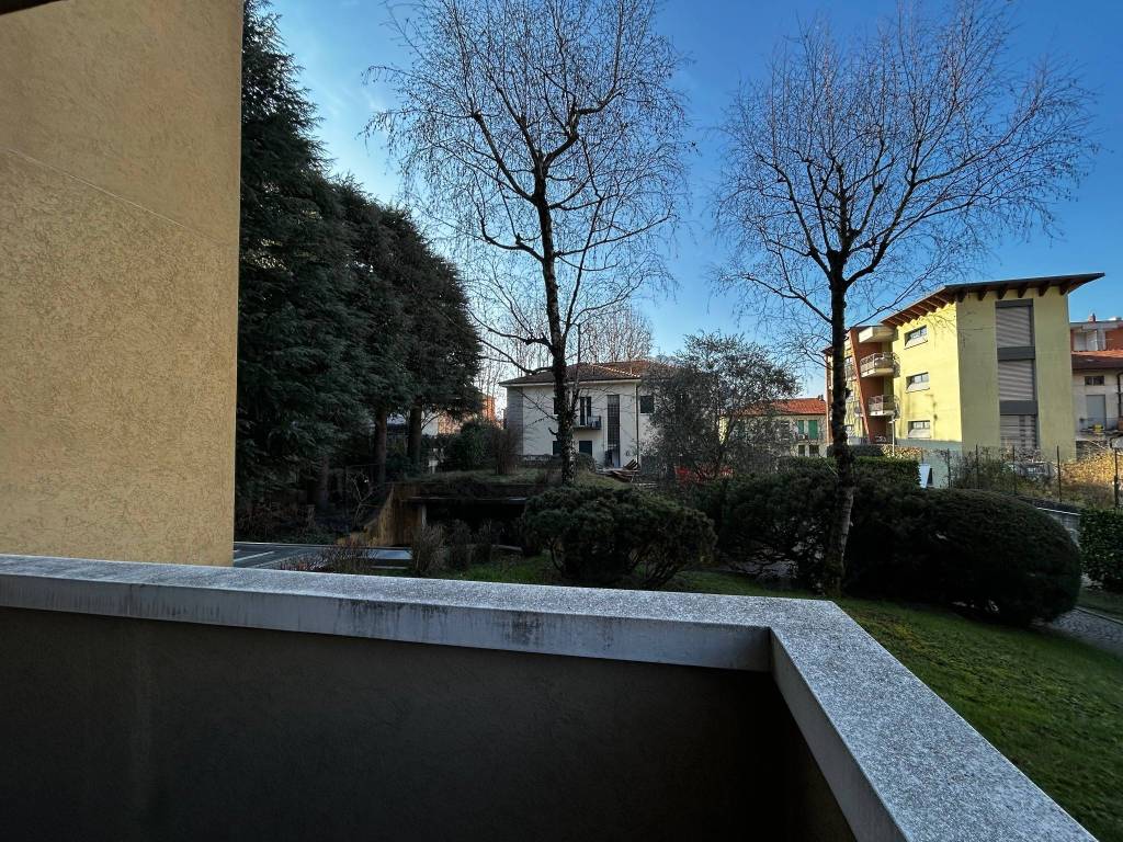 Appartamento a Lecco in Via Monte Grappa, 35 - Foto 5