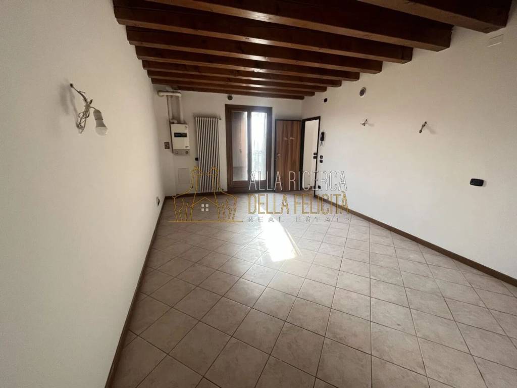 Appartamento a Schio in Via Fratelli Pasini - Foto 3