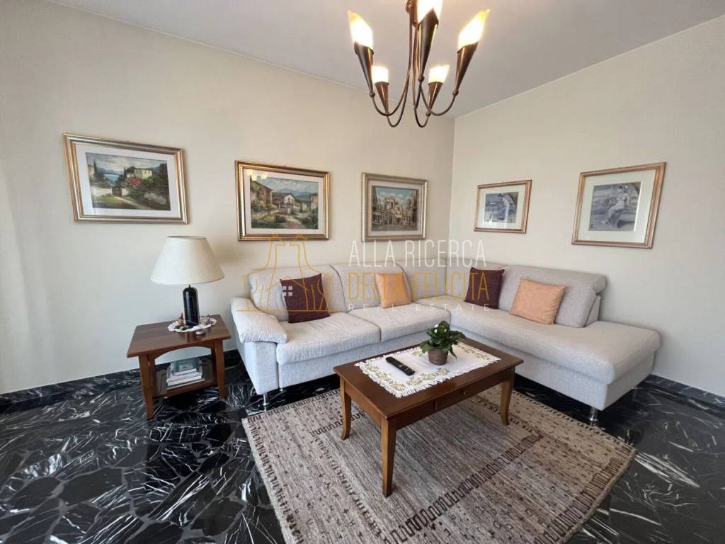 Appartamento a Schio in Via Dei Boldù - Foto 5