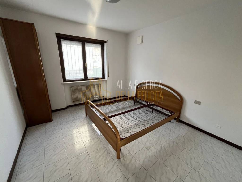 Appartamento a Schio in Via Dei Boldù - Foto 4