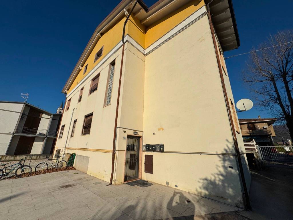 Appartamento a Fumane in Via Pio Brugnoli, 24 - Foto 2