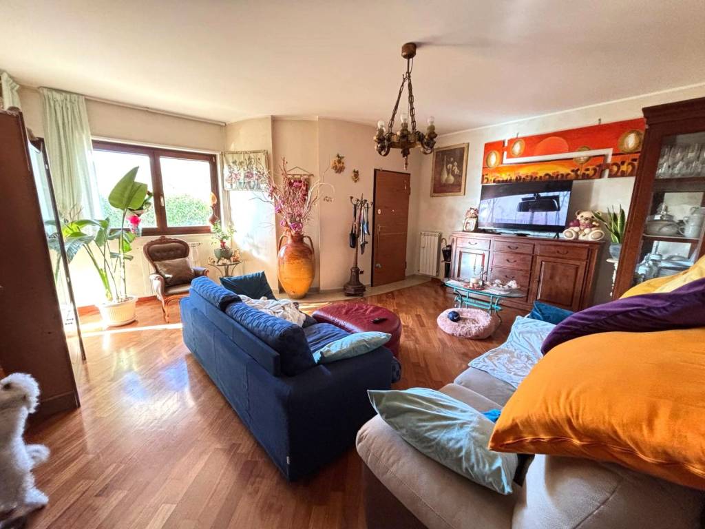 Villa a Turi in Via Giorgio La Pira, 21 - Foto 4