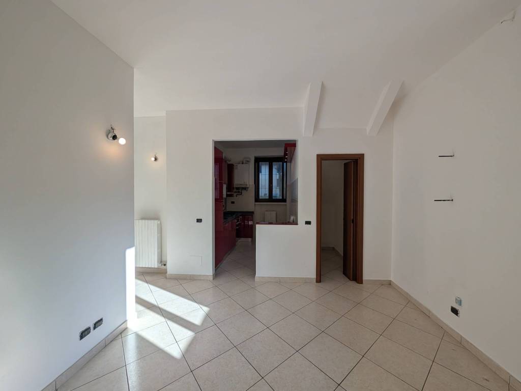 Appartamento a Mozzate in Via Dugnani, 12 - Foto 4