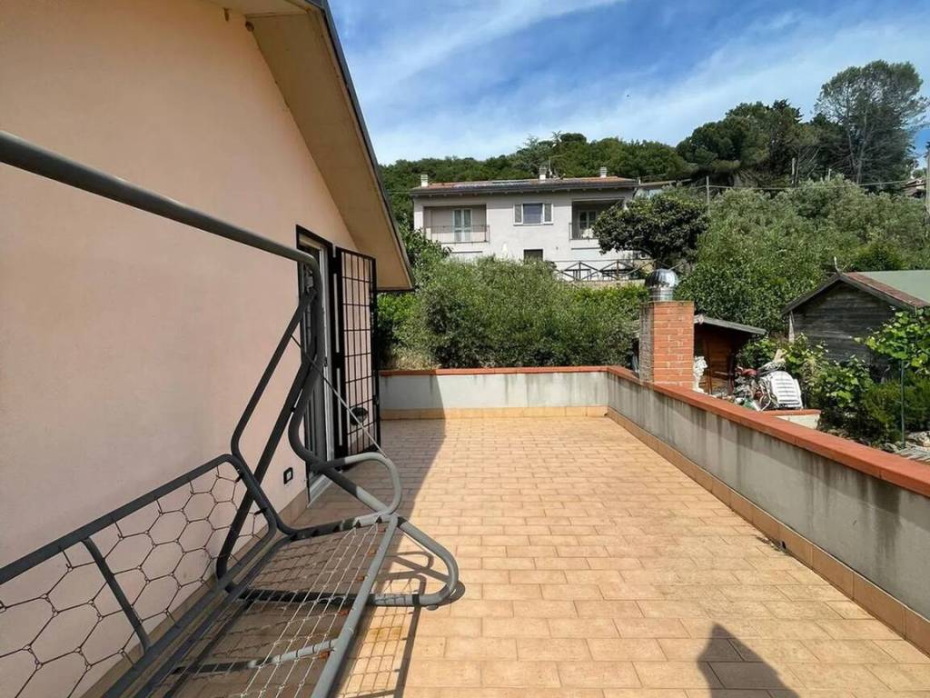 Villa a Magione in Via Dei Romani, 6 - Foto 3