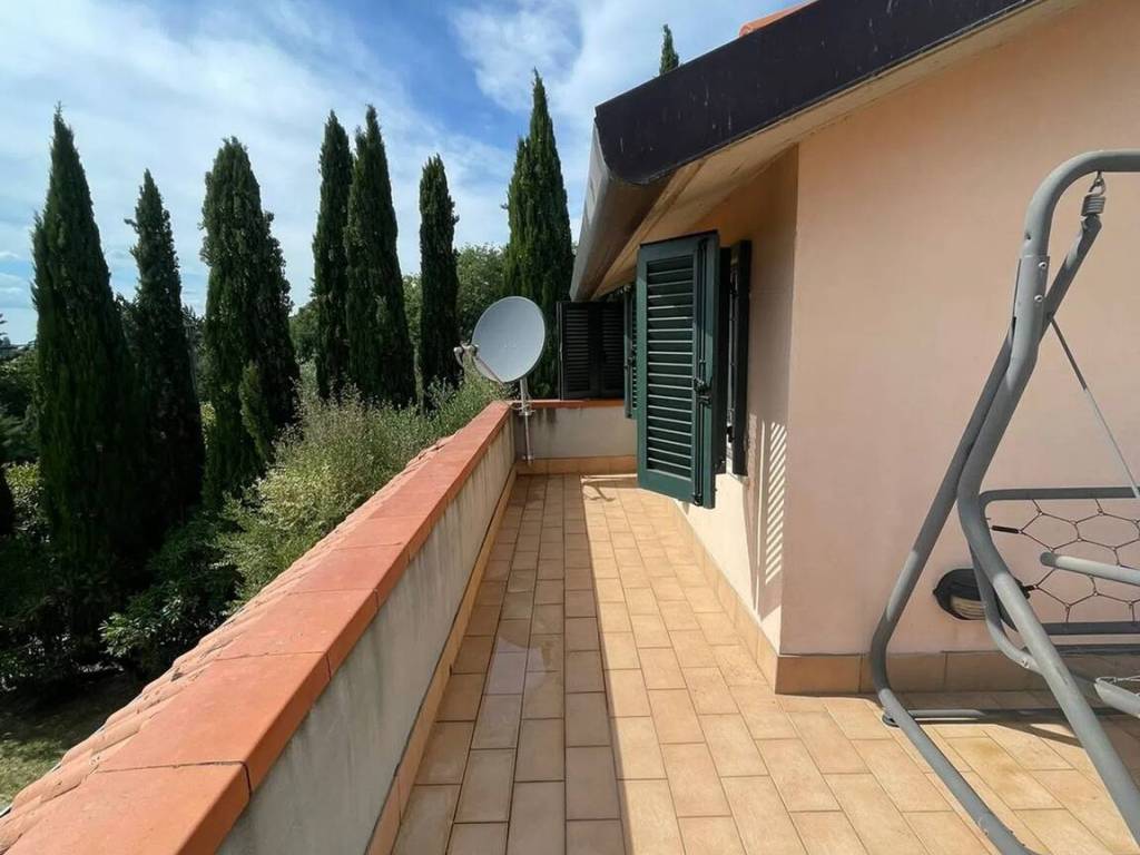 Villa a Magione in Via Dei Romani, 6 - Foto 4