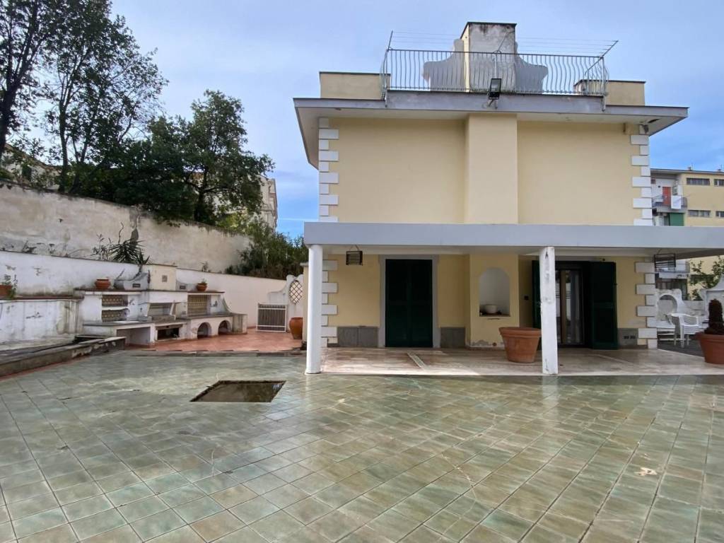 Villa a Torre del greco in Via Nazionale, 236 - Foto 3