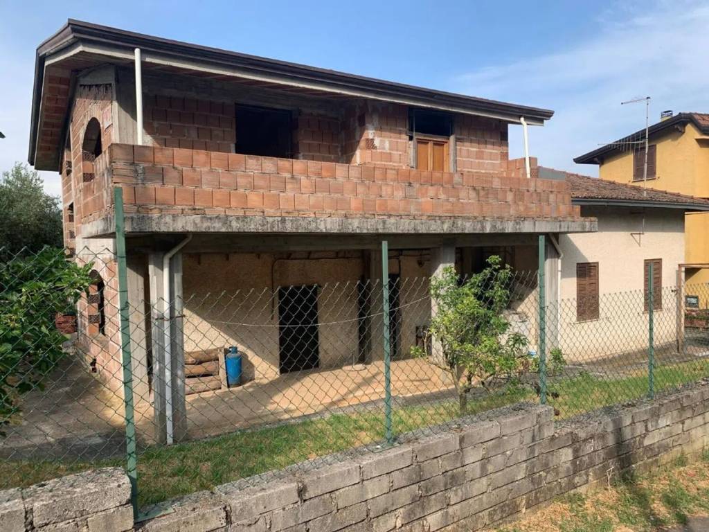 Villa a Supino in Via Casale, 12 - Foto 2