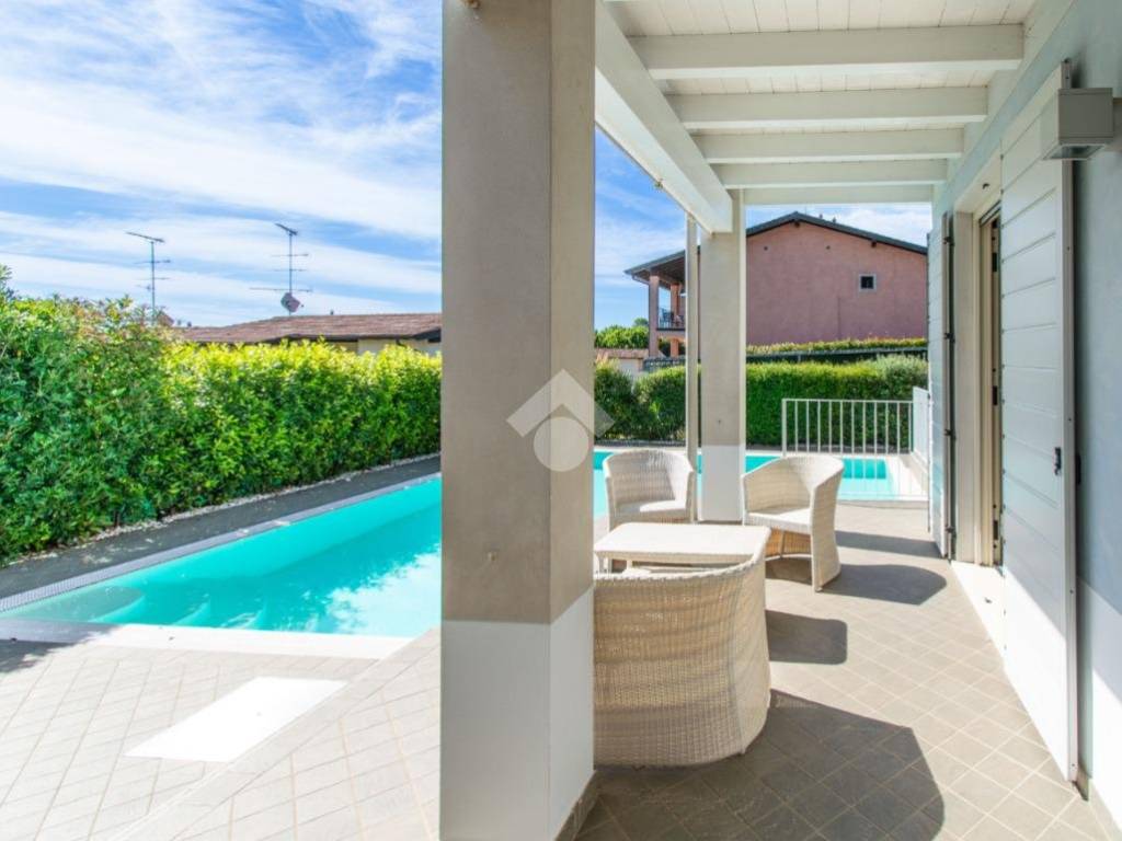Villa a Polpenazze del garda in Via Piazza degli Alpini, 1 - Foto 5