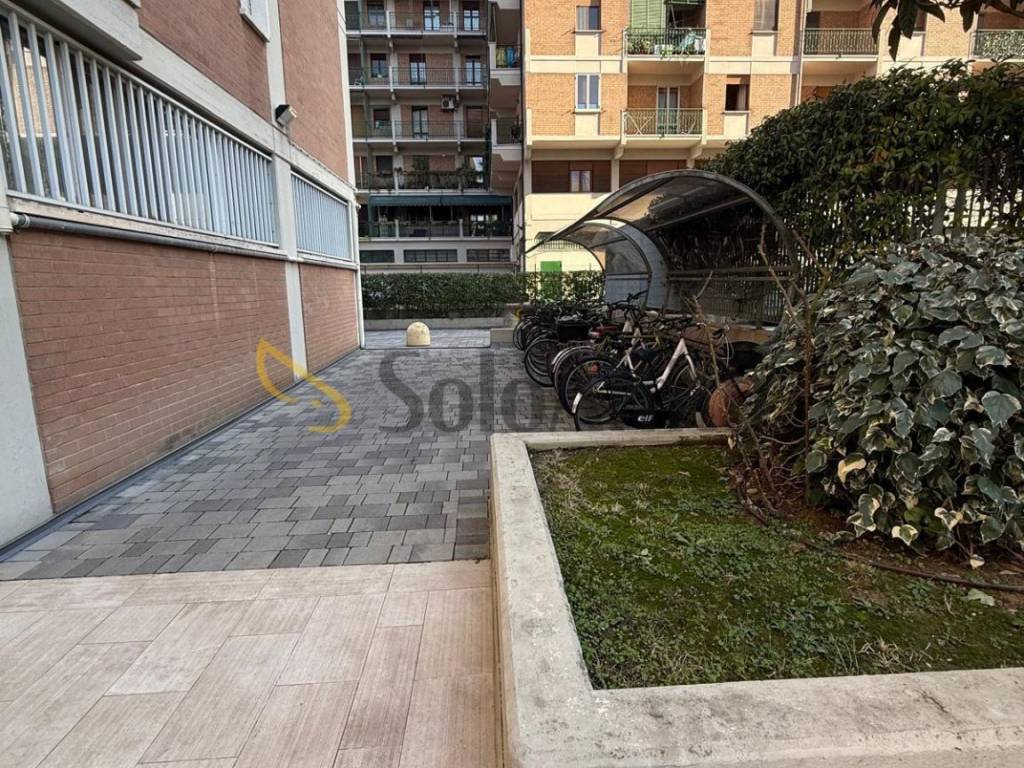 Appartamento a Modena in Viale della Cittadella - Foto 4