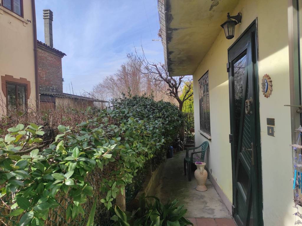 Villa a Arquà polesine in Via Santa Lucia, 148 - Foto 2