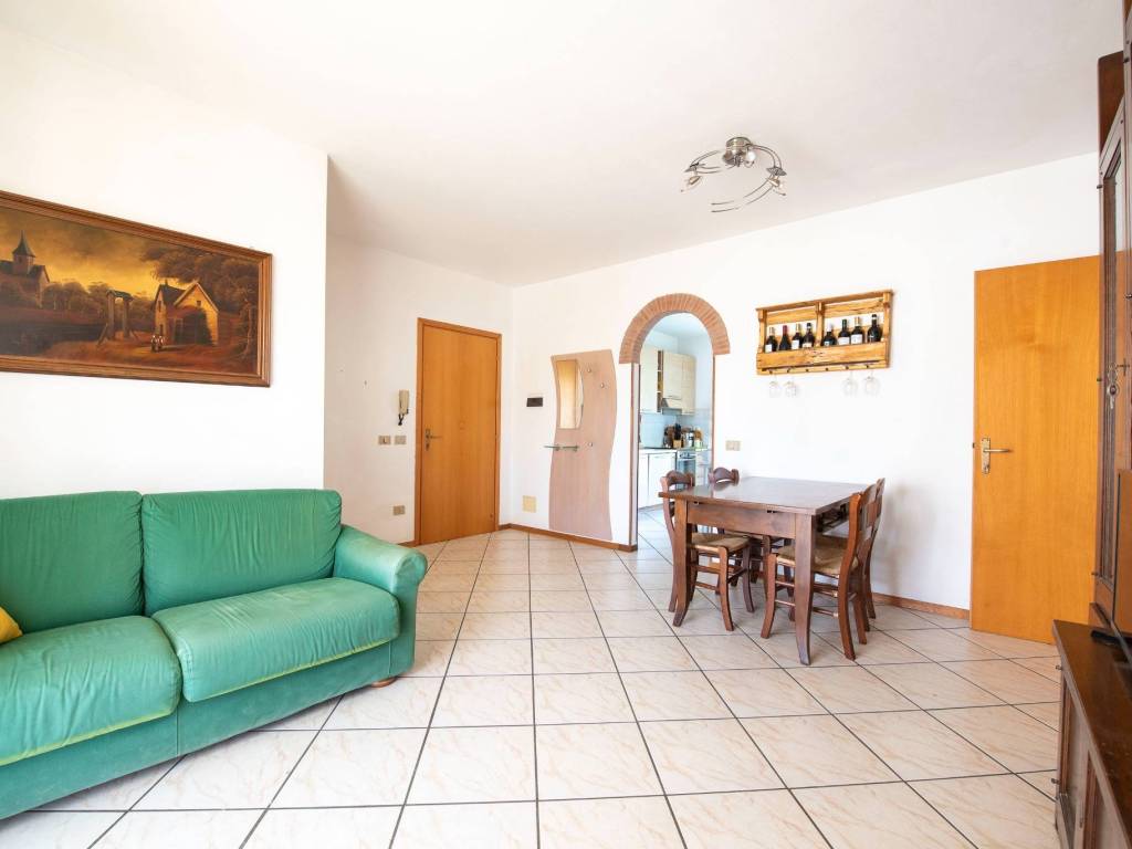 Appartamento a Dicomano in Piazza Sebastiano Bastiani, 2 - Foto 4