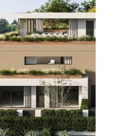 Appartamento a Thiene in piazza Chilesotti, 8 - Foto 2