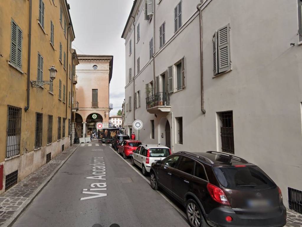 Appartamento a Mantova in Via Camillo Benso di Cavour, 13 - Foto 2