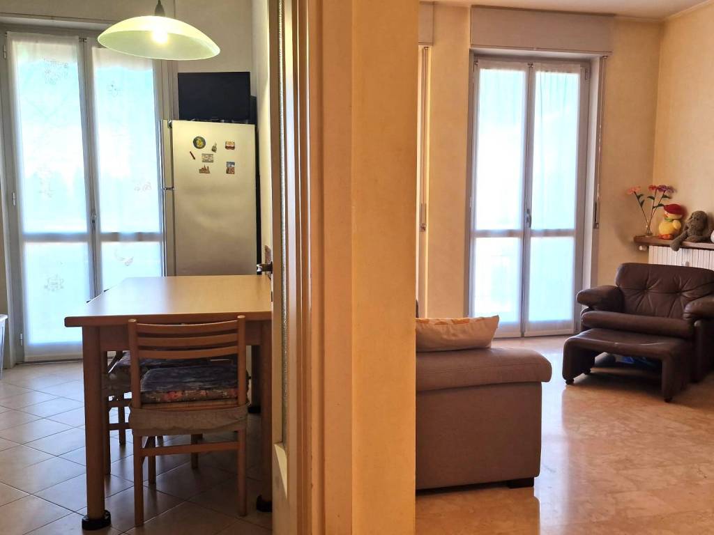 Appartamento a Varese in Via Bicocca - Foto 5