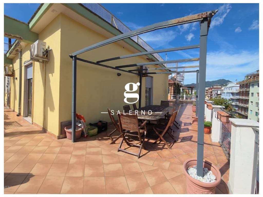 Appartamento a Salerno in Traversa Giuseppe Scola - Foto 4