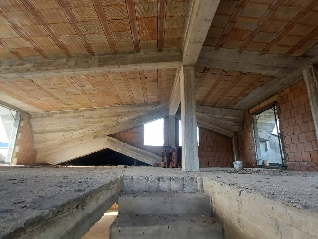 Villa a Ceccano in Via Cirello - Foto 5