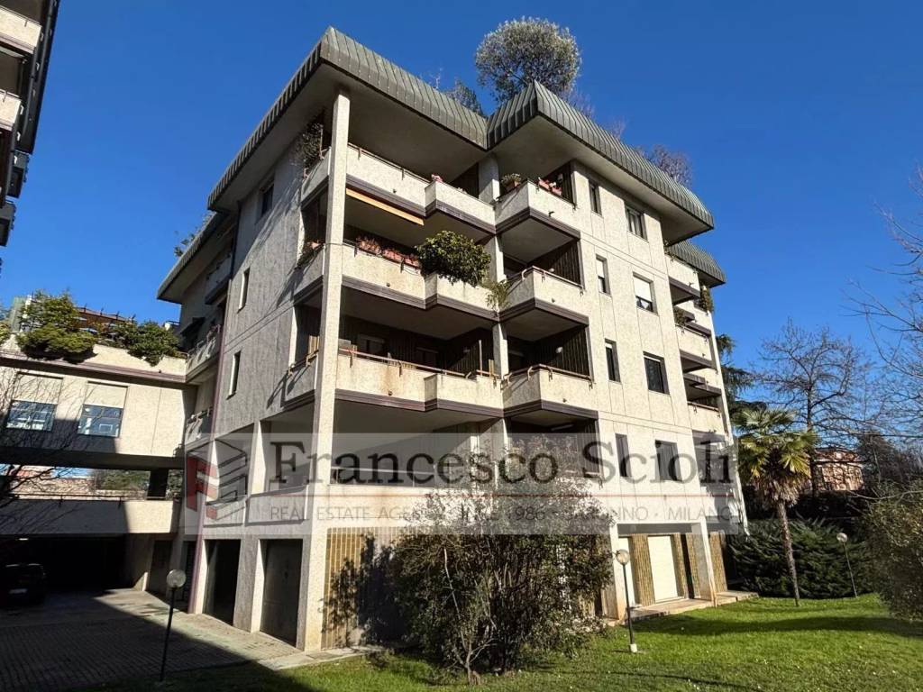Appartamento a Saronno in Via Piave, 3 - Foto 2