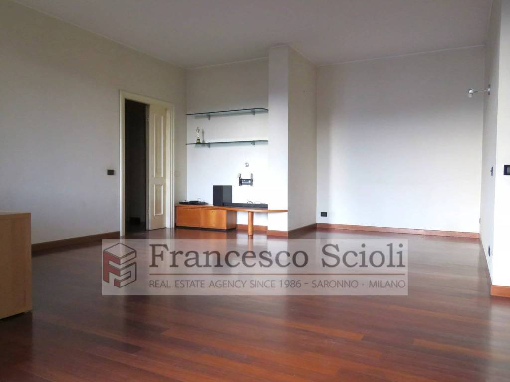 Appartamento a Saronno in Via Piave, 3 - Foto 3
