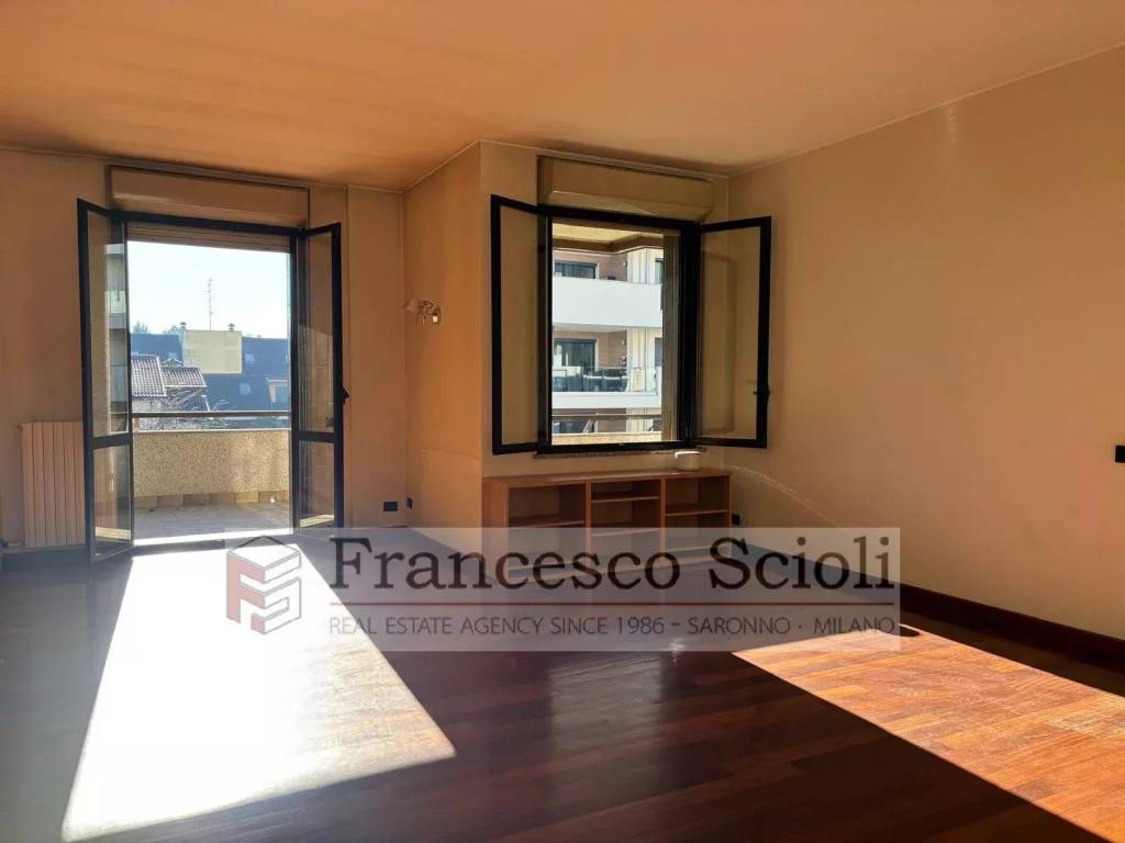 Appartamento a Saronno in Via Piave, 3 - Foto 4