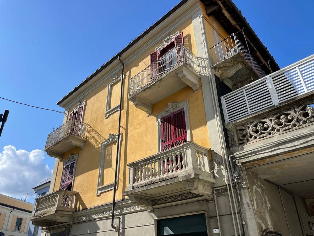 Appartamento a Canelli in Corso della Libertà, 53 - Foto 3