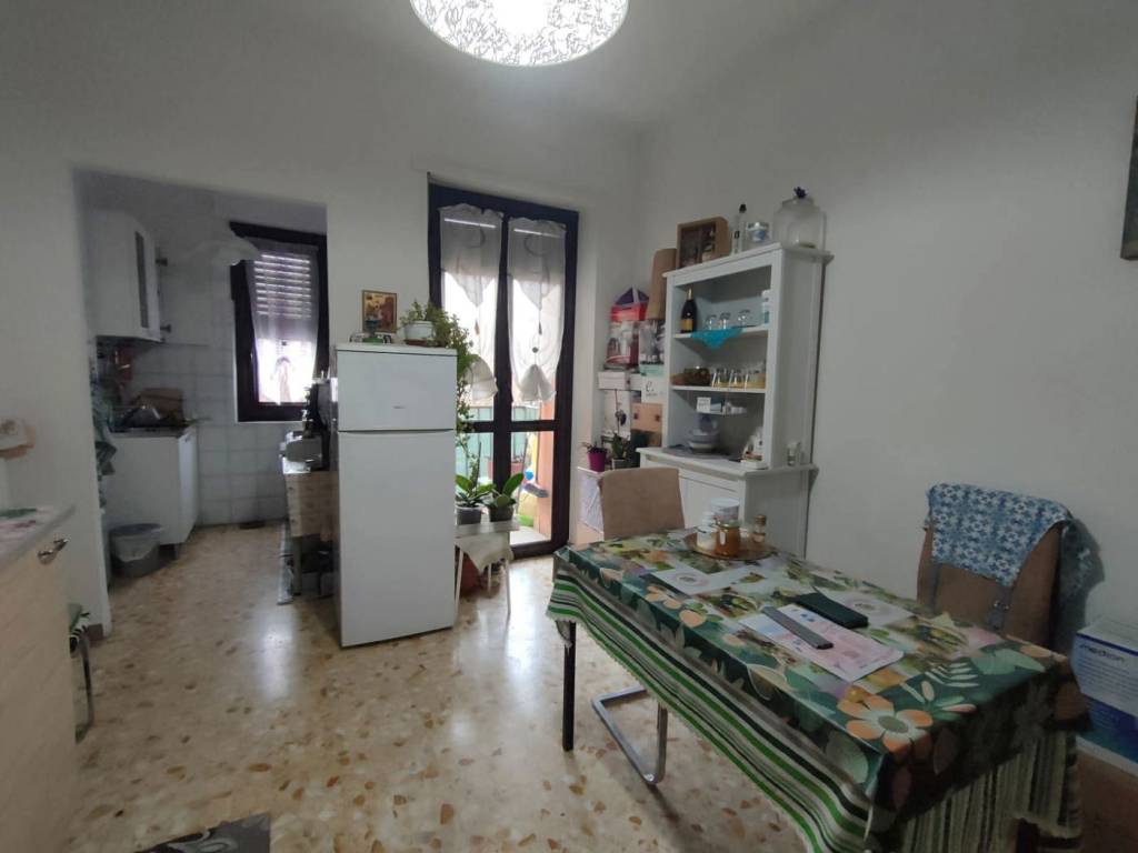 Appartamento a Beinasco in VIA MARCONI, 17 - Foto 2