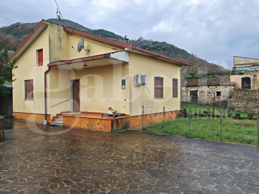 Casa indipendente a Sesto campano in Via Vallone, 53 - Foto 2