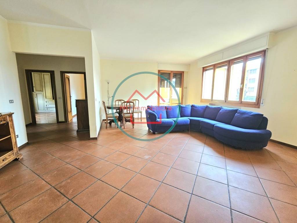 Appartamento a Montecatini-terme in Viale della Libertà - Foto 2