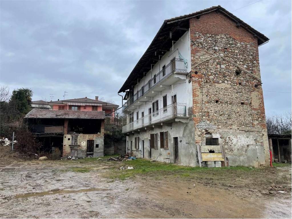 Rustico / casale a Borgo ticino in Via Giordano Bruno - Foto 2