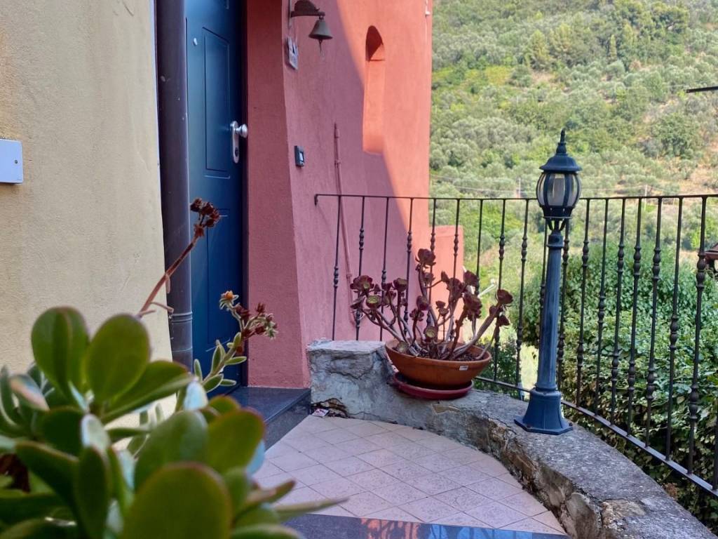 Rustico / casale a Imperia in Via del Canto, 51 - Foto 2